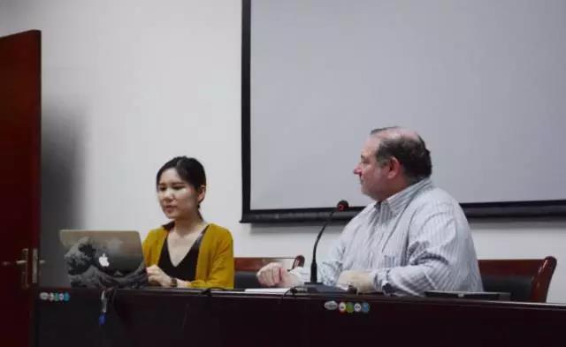 美国福德汉姆大学终身教授兰斯·斯特拉特赴华师大麻豆传媒
做讲座